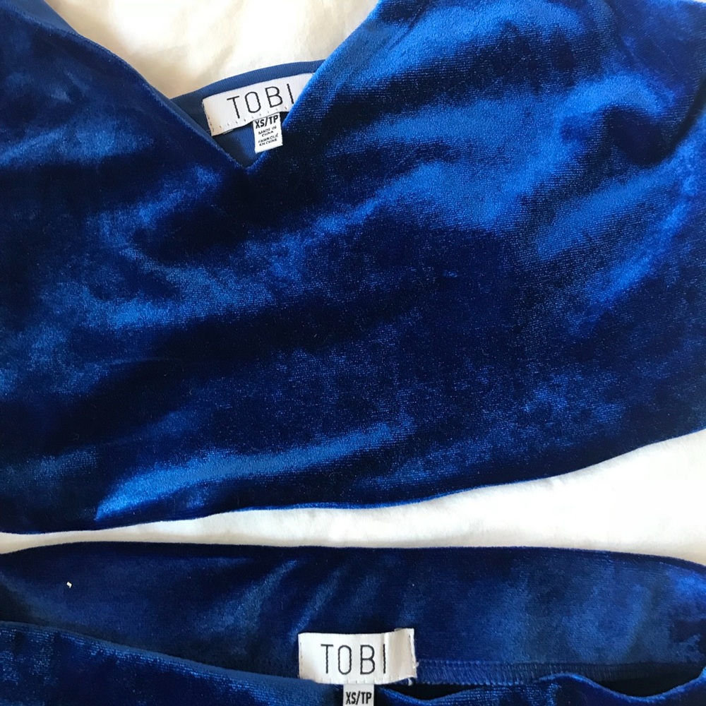 Tobi Blue Velvet-y Mini Dress Set - Picture 2 of 3